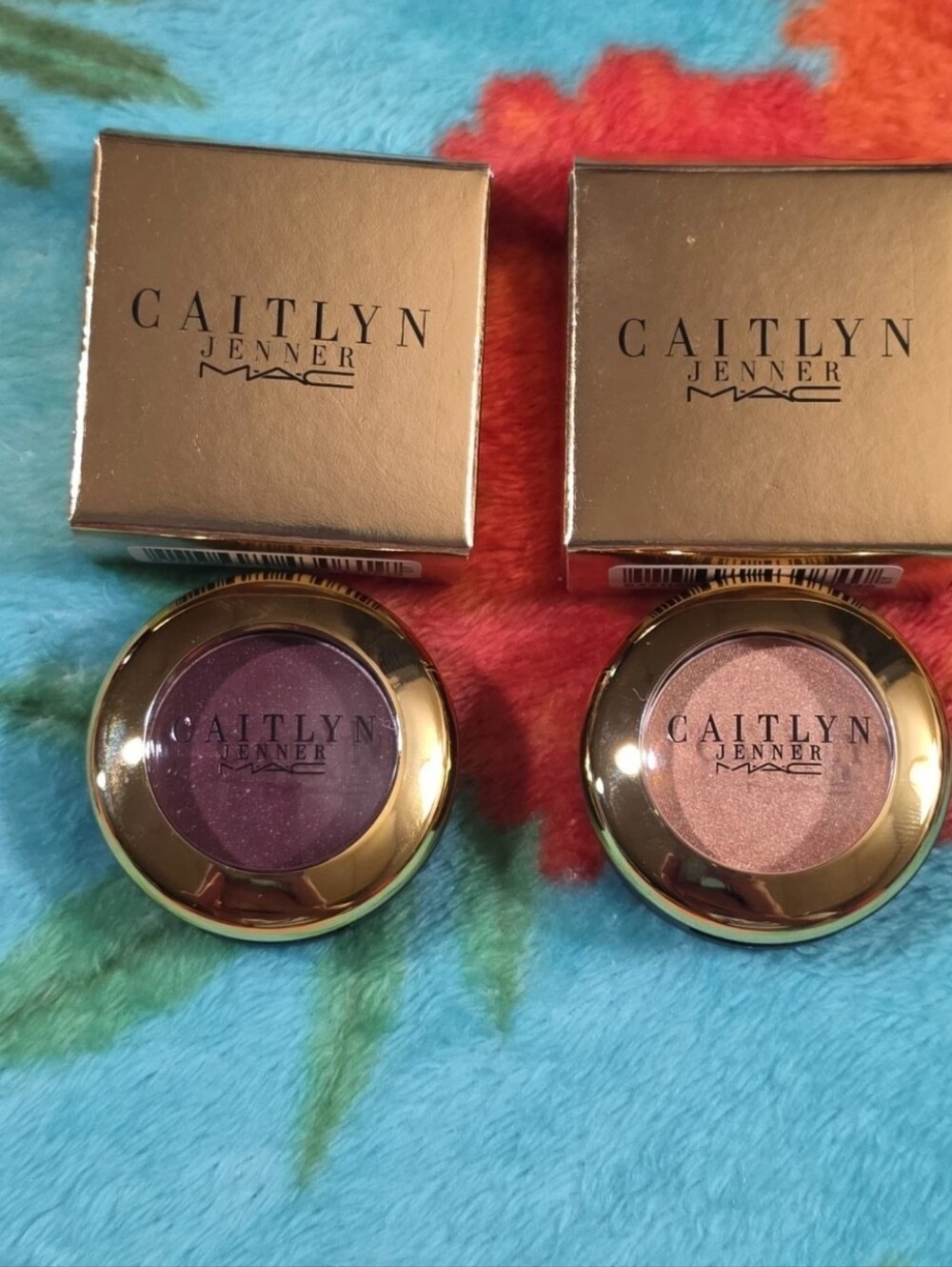 Mac Caitlyn Jenner Eyeshadow Worthy & Glowing Gold NIB
